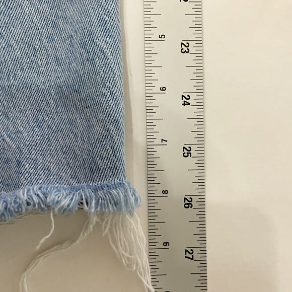 Abercrombie and Fitch 12 The Mom High Rise Jeans raw hem Distressed Patch Knee - Picture 7 of 9